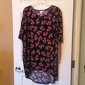 Lularoe Irma EUC MED